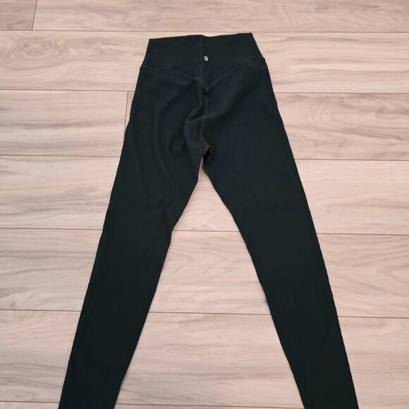 material girl avo green size med. leggings from buff bunny - Picture 4 of 4